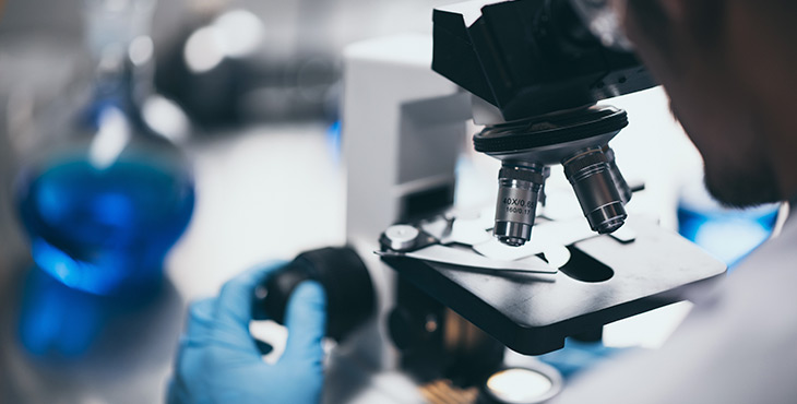 Como garantir a biossegurança em laboratórios clínicos?