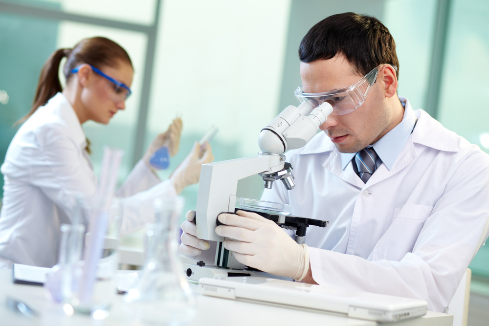 Quais os benefícios dos sistemas para laboratórios de análises clínicas?