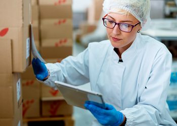 Insumos para laboratório de análises clínicas: como gerir?