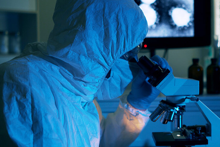 Como os laboratórios de análises clínicas impactam o combate à pandemia?