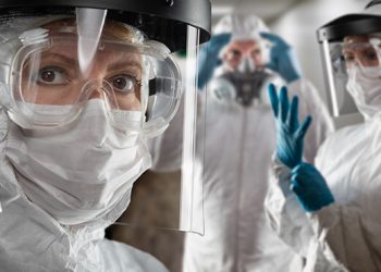Como os laboratórios de análises clínicas impactam o combate à pandemia?