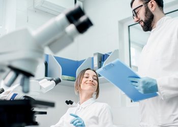 Como otimizar a gestão laboratorial?