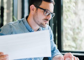 Como otimizar a gestão financeira do laboratório?