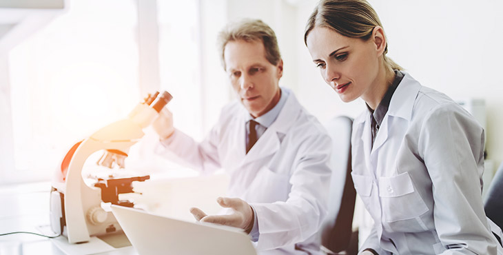 Como proteger os dados dos pacientes em laboratórios de análises clínicas?